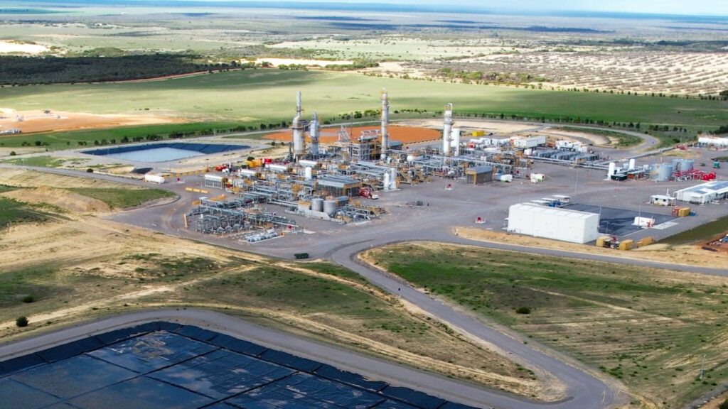 Cater Care commenced operations in 2021 at the Waitsia Gas Project in Dongara, Western Australia―the Waitsia Gas Plant is a joint venture operated by Mitsui E&P Australia and Beach Energy. The scope included catering, housekeeping, laundry, waste management, and grounds maintenance for a 250-person construction village.